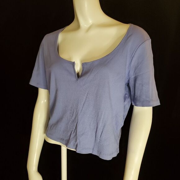 Zara Ribbed Blue Short Sleeve Shirt (XL) - Picture 1 of 5